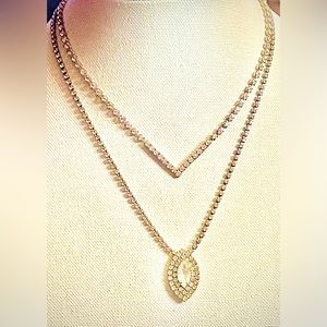 EUC VINTAGE RHINESTONE NECKLACES WITH CITRINE COLORED PENDANT!!